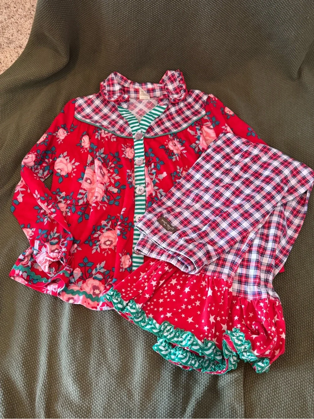 Matilda Jane Girls' Red Floral & Plaid Holiday Pajama Set PJs
